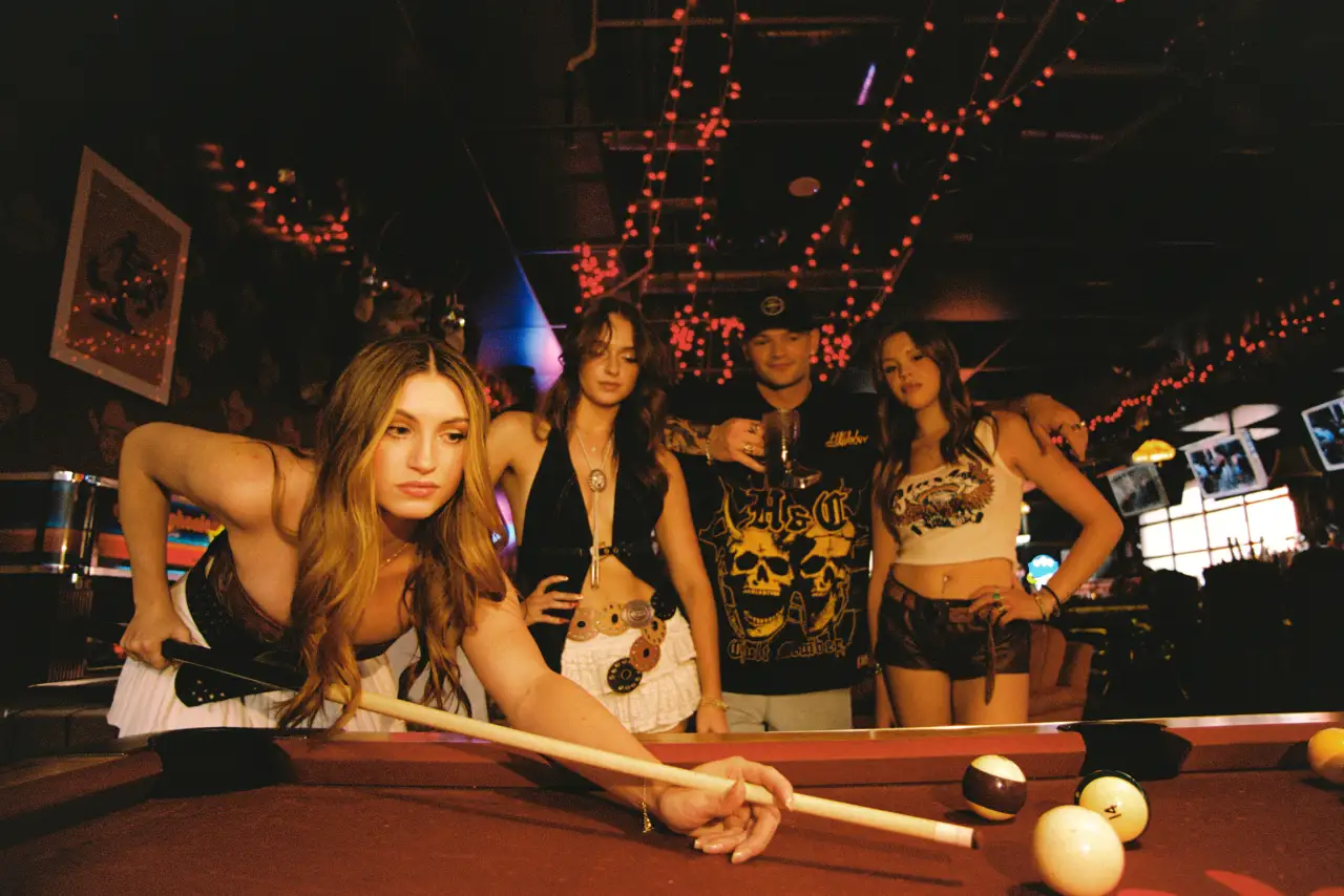 A night around the pool table at Neon Spur